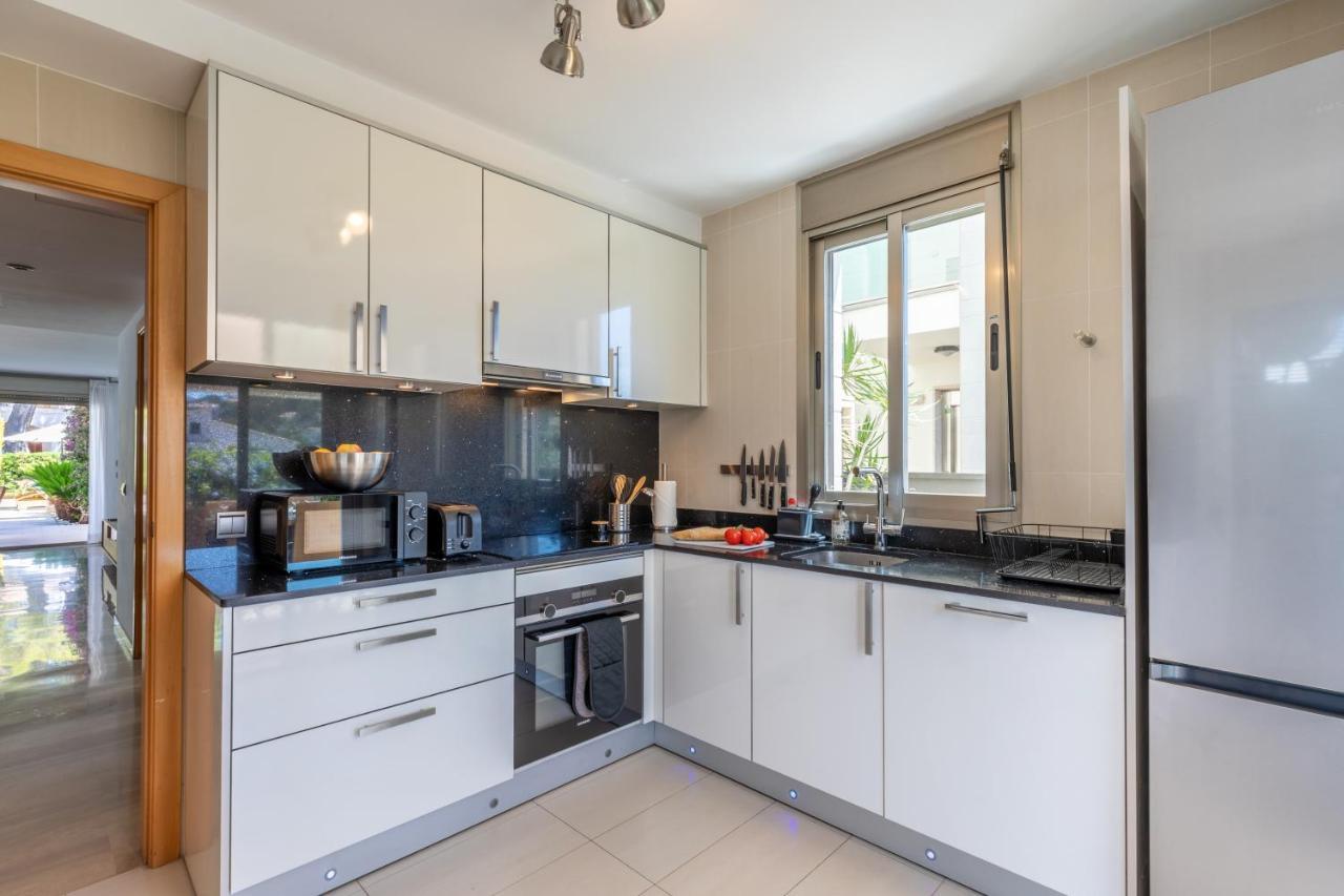 Lejlighed La Nau - Fantastic With Hot Tub And Pool, Just Steps Away From Port de Pollença