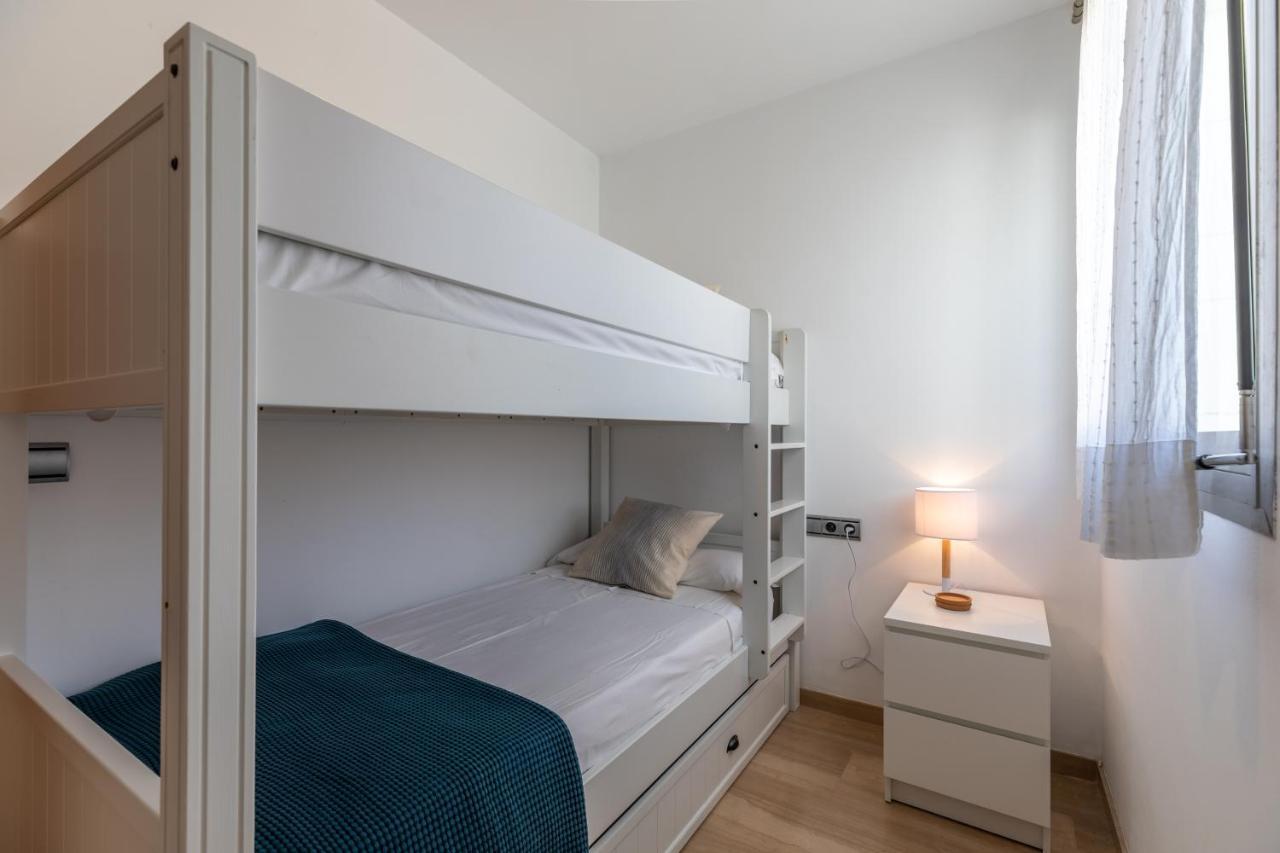 La Nau - Fantastic With Hot Tub And Pool, Just Steps Away From Apartment Port de Pollenca